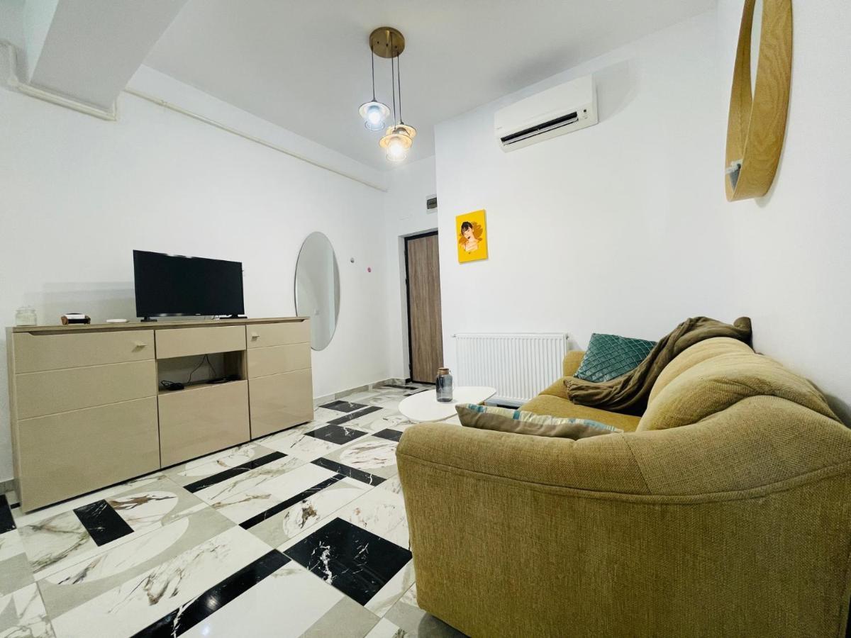 Family Apartment Near Palas Mall Iasi Buitenkant foto